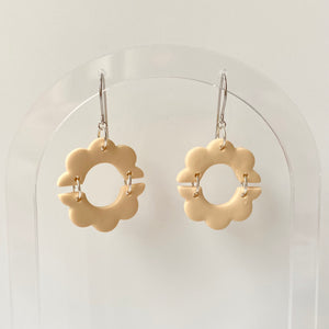 Claire small yellow flower dangles