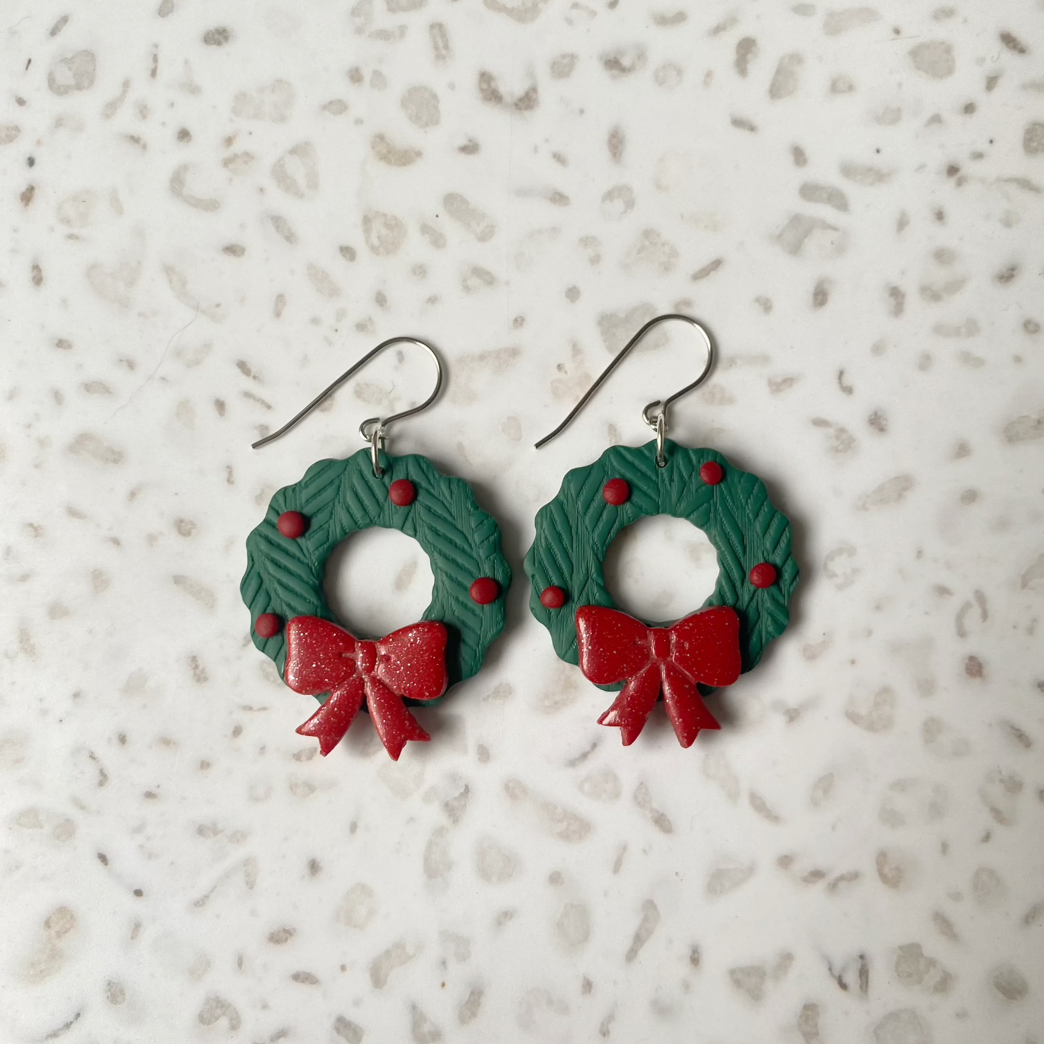 Christmas wreath dangles