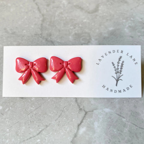 Rosa pink bow studs