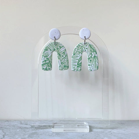 Greta greenery print arch dangles